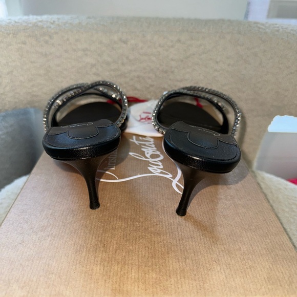 Christian Louboutin simple queenie heels size 39 - Picture 3 of 6